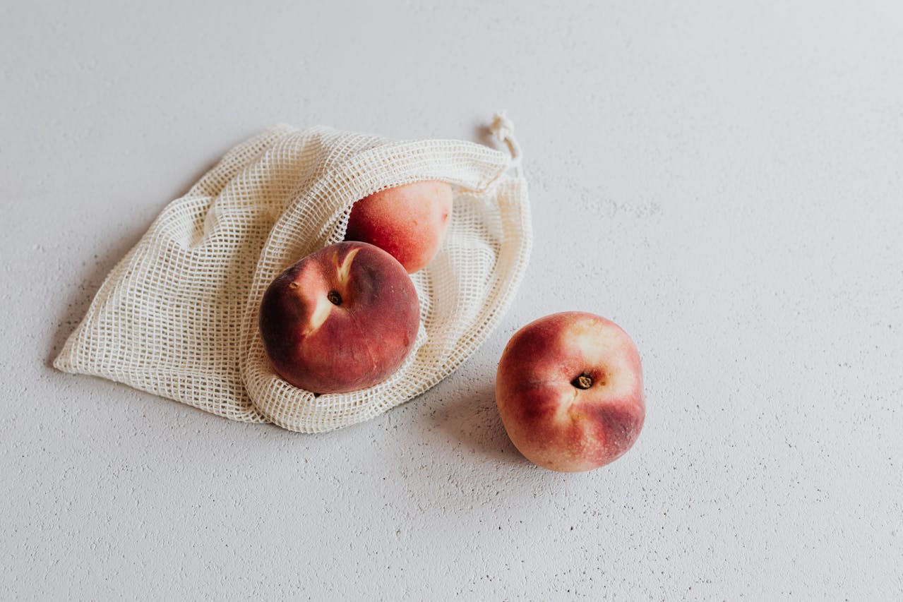 Zakupy hurtowe vs. detaliczne – co się bardziej opłaca w gastronomii?